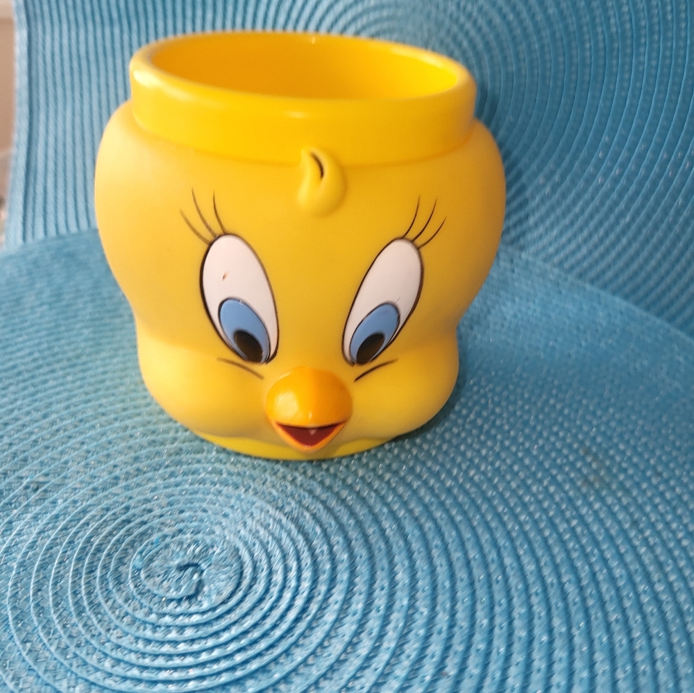 Tweety Bird Yellow Mug